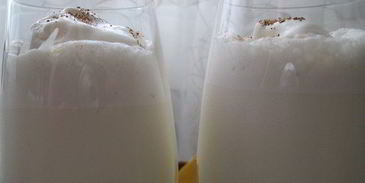 молочный коктейль из пломбира с имбирем