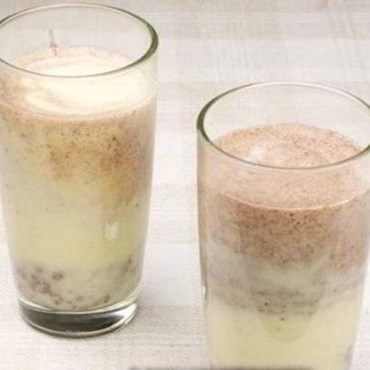 Молочный коктейль с бананом и шоколадом