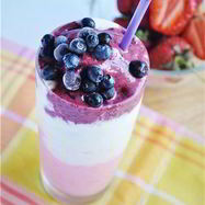 Рецепт Молочного коктейля с черникой