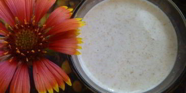 овсяно-молочный коктейль со сливовым вареньем