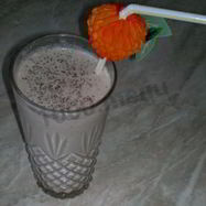 Рецепт Шоколадного молочного коктейля с бананом