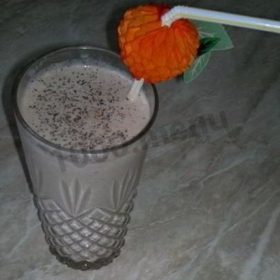 Шоколадный молочный коктейль с бананом