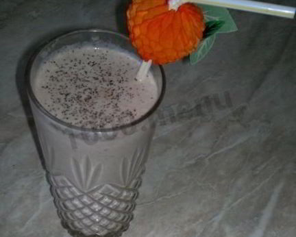 Шоколадный молочный коктейль с бананом