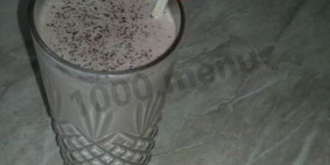 шоколадный молочный коктейль с бананом