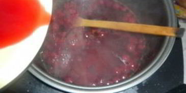 брусничный морс в мультиварке