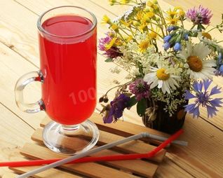 Клюквенно брусничный морс