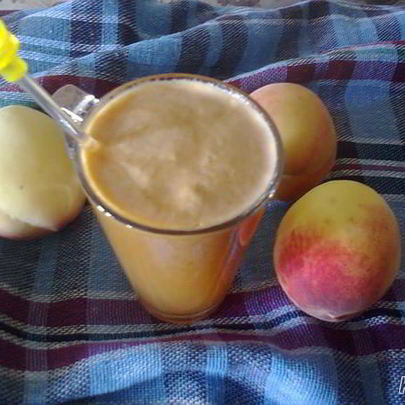 Персиково-изюмный морс