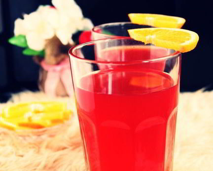 Ягодный морс с медом и имбирем