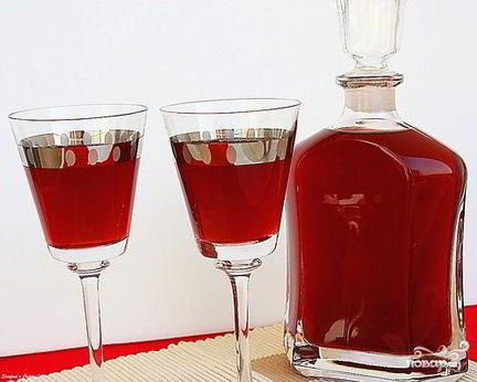 Наливка из рябины