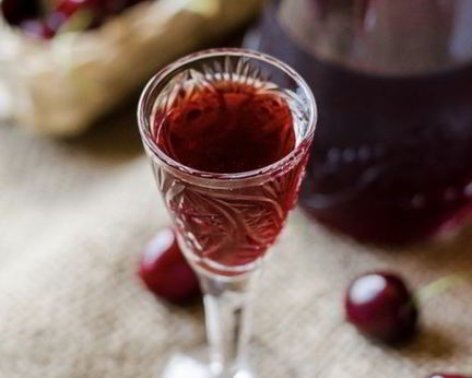 Наливка из вишни на водке