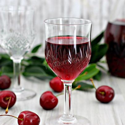 Вишневая наливка на водке