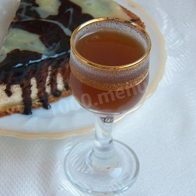 Абрикосовая настойка