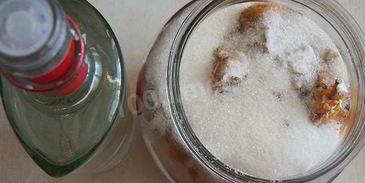 абрикосовая настойка