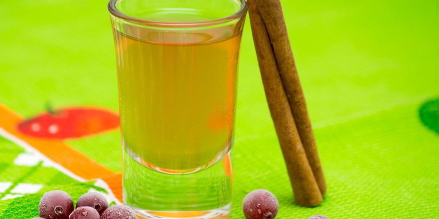 Рецепт домашней пряной клюквенной настойки