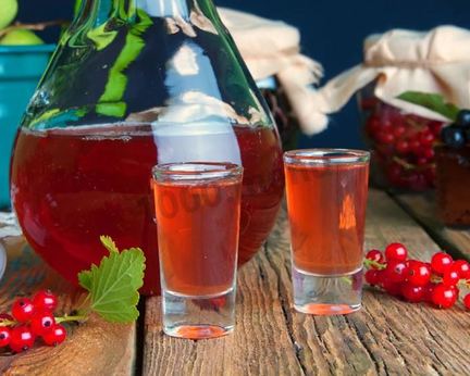 Настойка из красной смородины