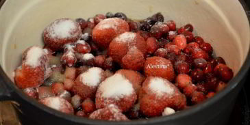 клюквенный соус сангрия