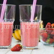 Рецепт Клубнично-бананового смузи