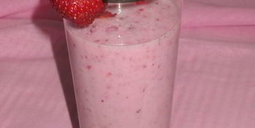 клубнично-молочный смузи