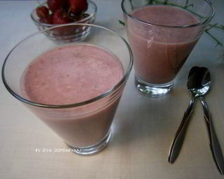 Кокосовый смузи с овсяными хлопьями