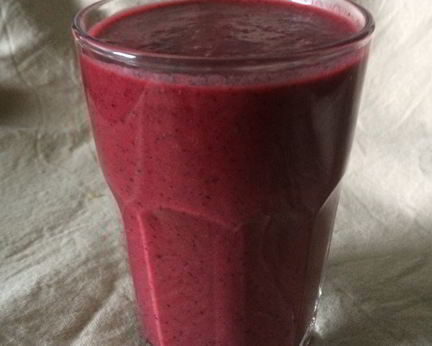 Осенний ягодный смузи