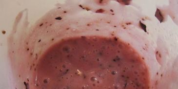 смородиновый смузи с отрубями