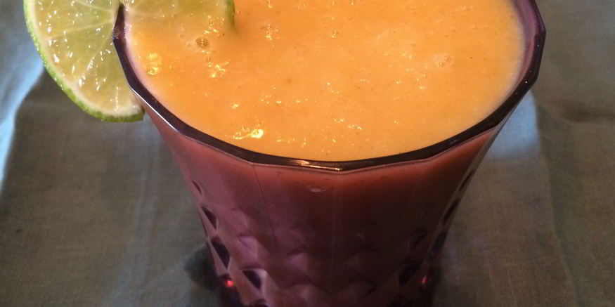 Рецепт смузей из манго и груши с гречневыми хлопьями