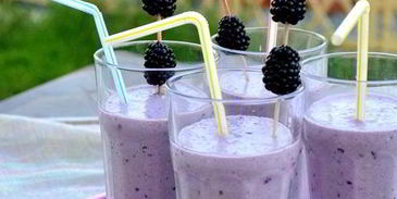 смузи ореховый с ежевикой