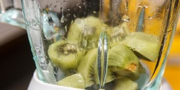 творожный мусс с фруктовым смузи