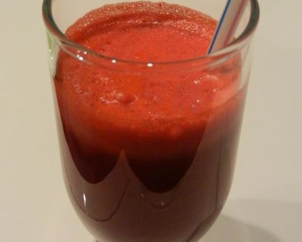 Сок из свеклы, яблок, моркови и лимона