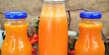 сок из тыквы, яблок и моркови
