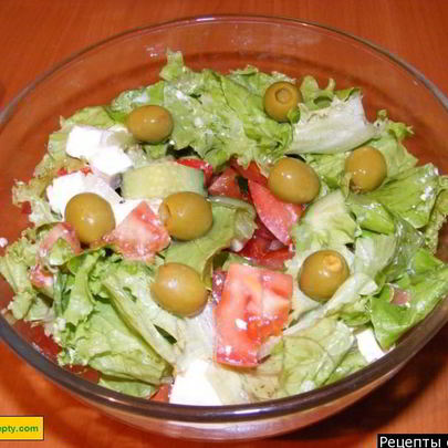Греческий салат с фетой классический