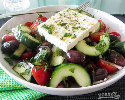 Салат по-гречески