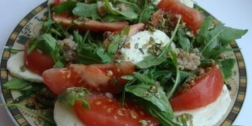 Рецепт салата с рукколой и гречкой