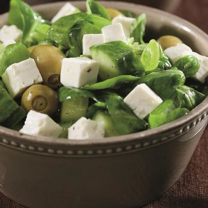 Зеленый греческий салат