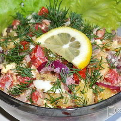 Картофельный салат с анчоусами