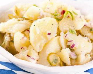 Картофельный салат с яблоком