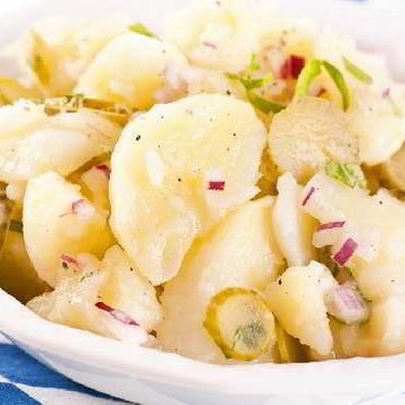 Картофельный салат с яблоком