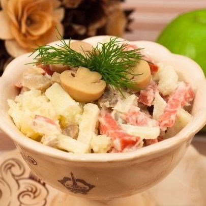 Салат из картофеля и грибов