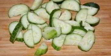 салат из картофеля и огурцов