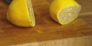 салат из молодого картофеля с перепелиными яйцами