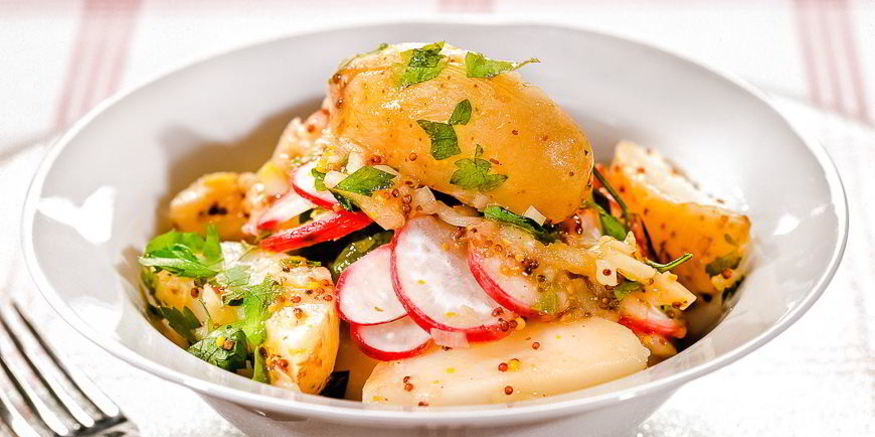 Рецепт салата из молодого картофеля