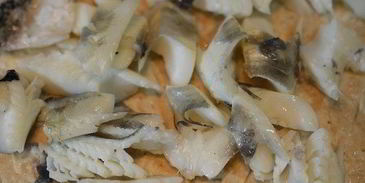 оливье с рыбой в рулете