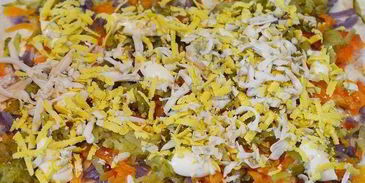 оливье с рыбой в рулете