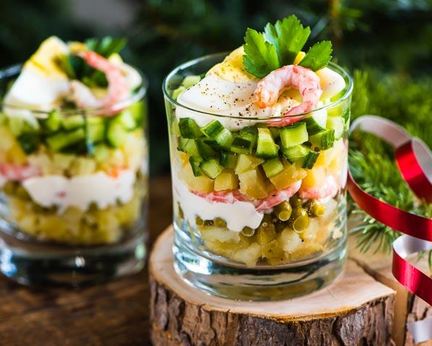 Оливье со свежим огурцом