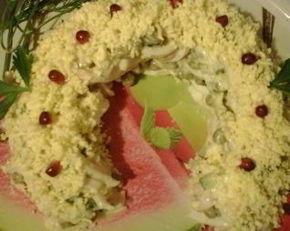 Салат Оливье из кальмаров