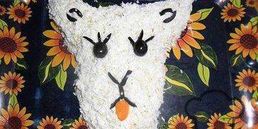 салат оливье в виде козы