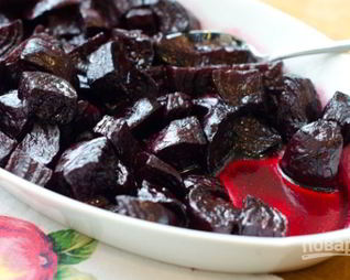 Простой салат из свеклы