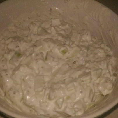 Салат из кольраби и яблока с горчичной заправкой