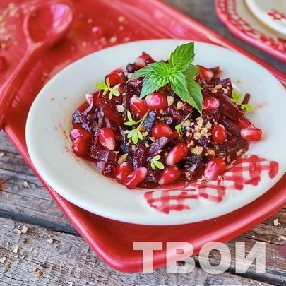 Салат из свеклы с орехами