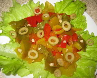 Салат из запеченных перцев